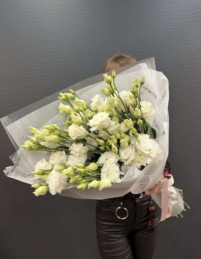 Букет из эустомы "Белый Лотос"