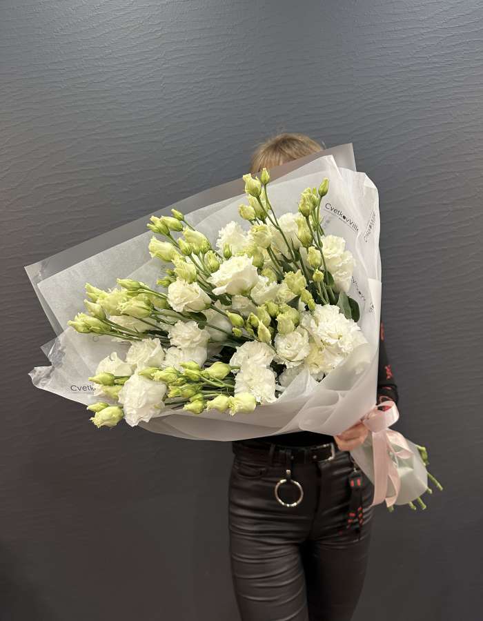 Букет из эустомы "Белый Лотос"