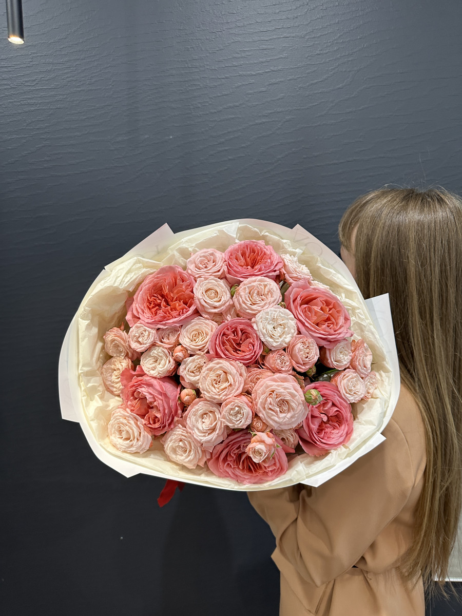 Букет из роз сорта Pink Expression "Легкость жизни"