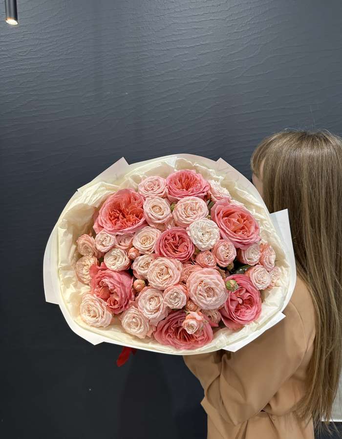 Букет из роз сорта Pink Expression "Легкость жизни"