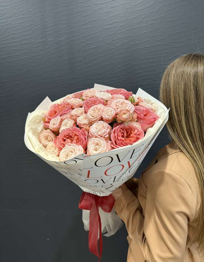 Букет из роз сорта Pink Expression "Легкость жизни"