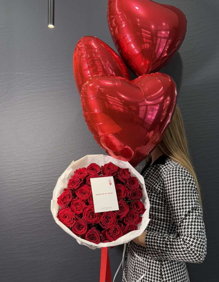 Комбо - букет из 25 красных роз + шарики