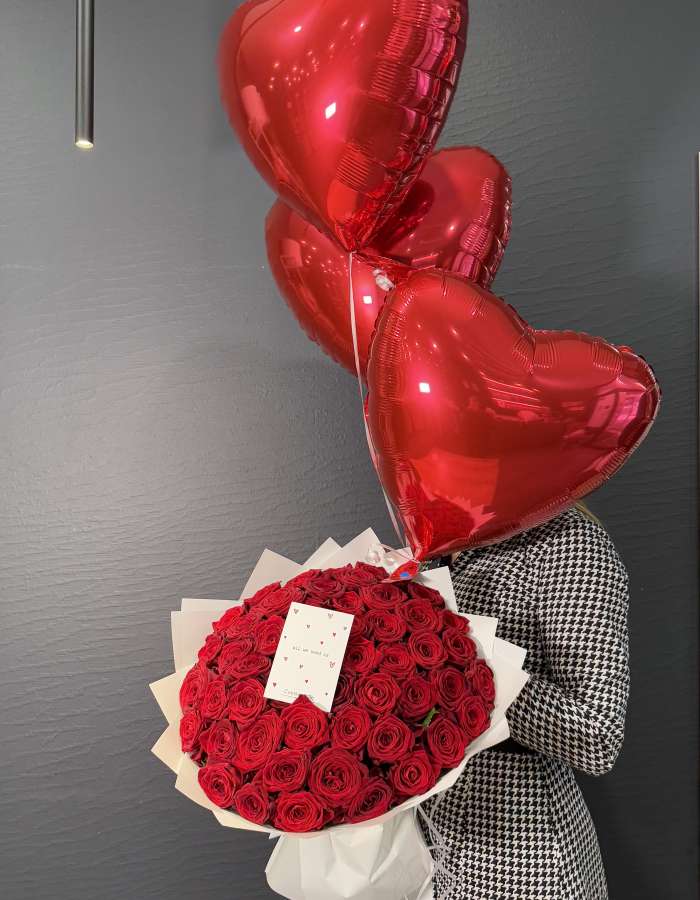 Комбо - букет из 51 красной розы + шарики