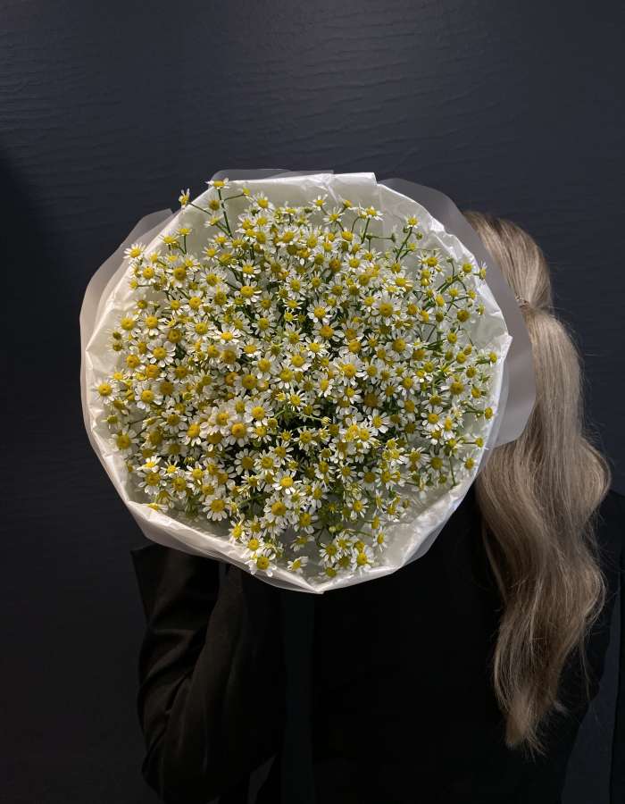 Букет из матрекарии "Ромашковый рай"