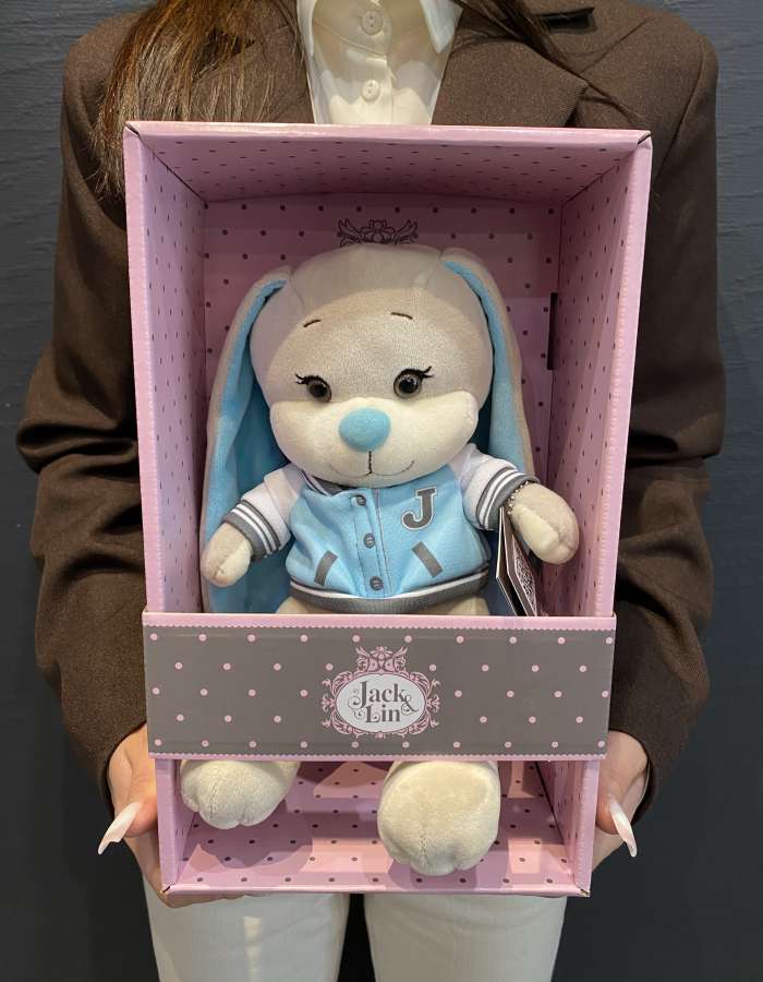 Мягкая Игрушка Jack&Lin, Зайчик Жак В Голубом Бомбере, 20 см, В Коробке