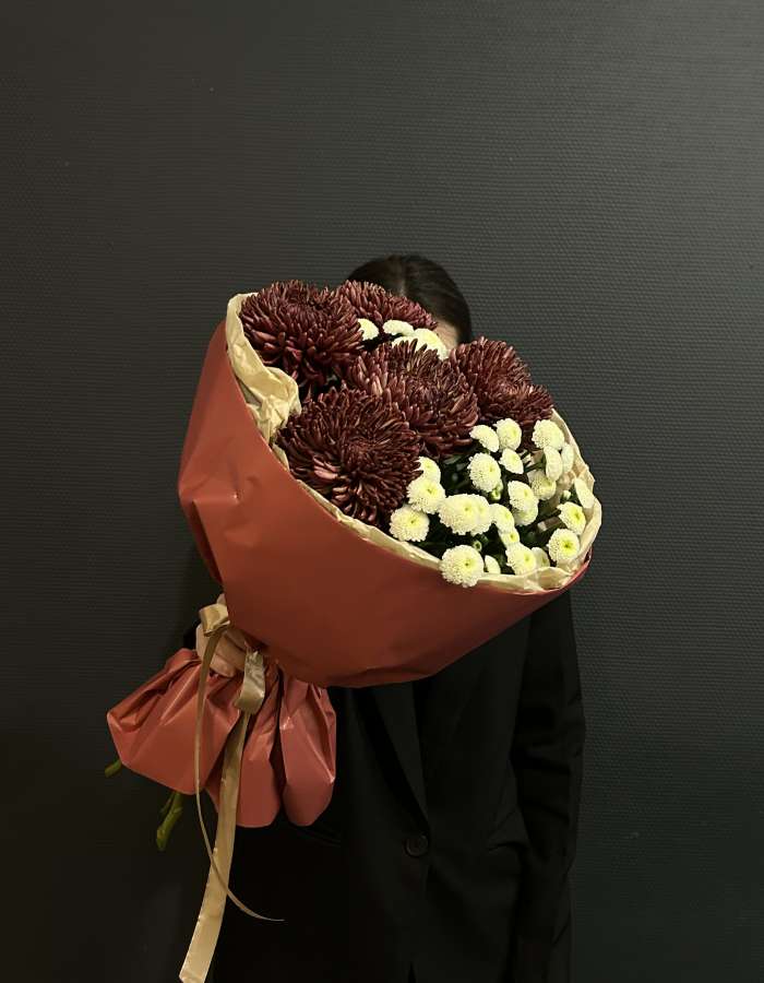 Букет из хризантем сорта Бигуди(Bigoudi) "Вега"