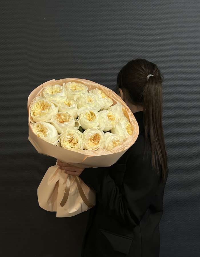 Букет из роз сорта Вики Гарден(Vicky Garden) "Струны души"