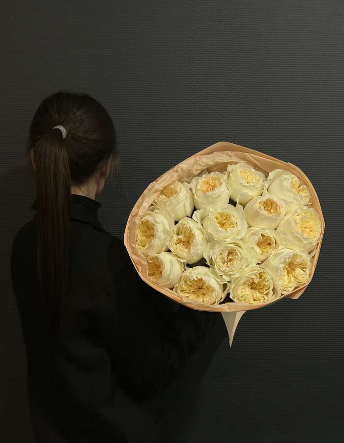 Букет из роз сорта Вики Гарден(Vicky Garden) "Струны души"