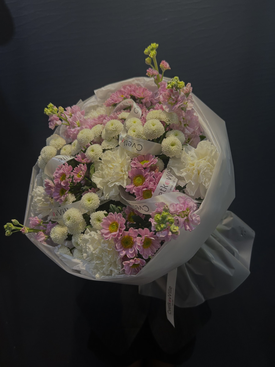 Букет из хризантем сорта Сантини "Нежность для мамули"