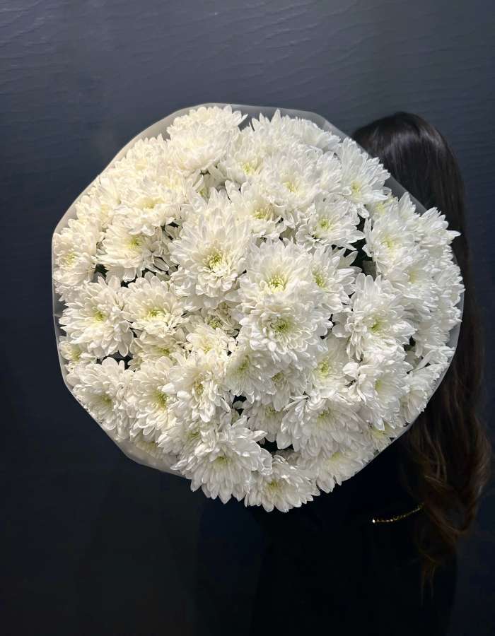 Букет из хризантем сорта Балтика(Baltica) "Белоснежная Игра"