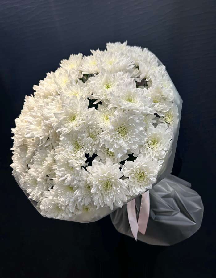 Букет из хризантем сорта Балтика(Baltica) "Белоснежная Игра"