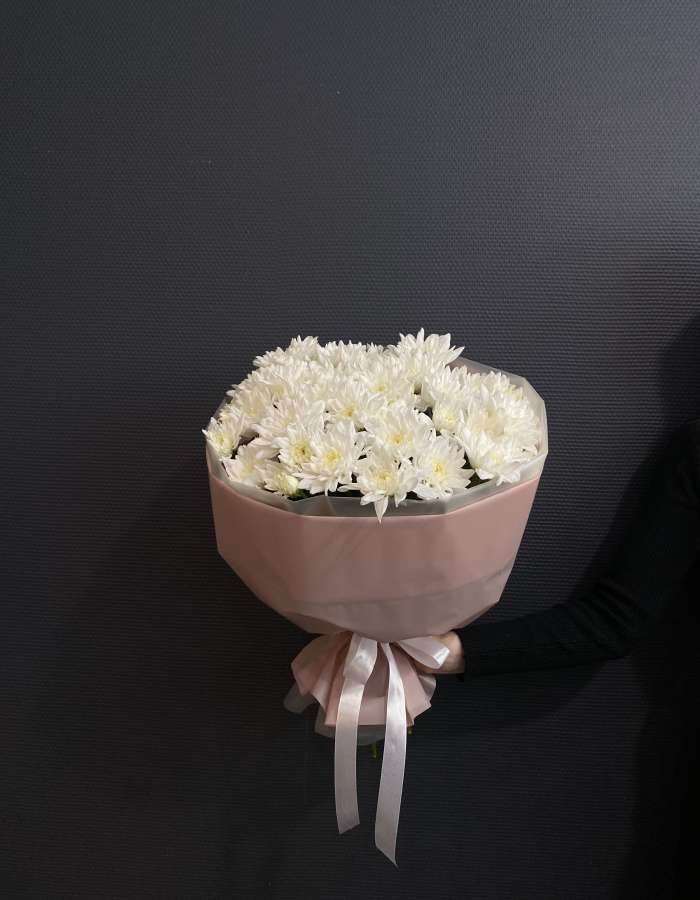 Букет из белых хризантем сорта Балтика(Baltica) "Утро в Париже"