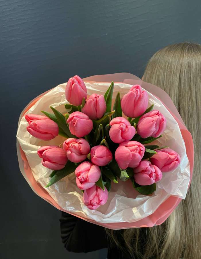 Букет из тюльпанов сорта Трессор "Нежное искушение"