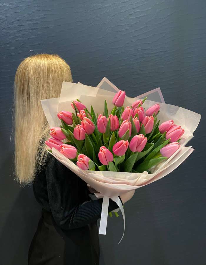 Букет из тюльпанов сорта Трессор "Утренняя звезда"